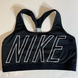 Nike Womens Size XL Sports Bra Black and White